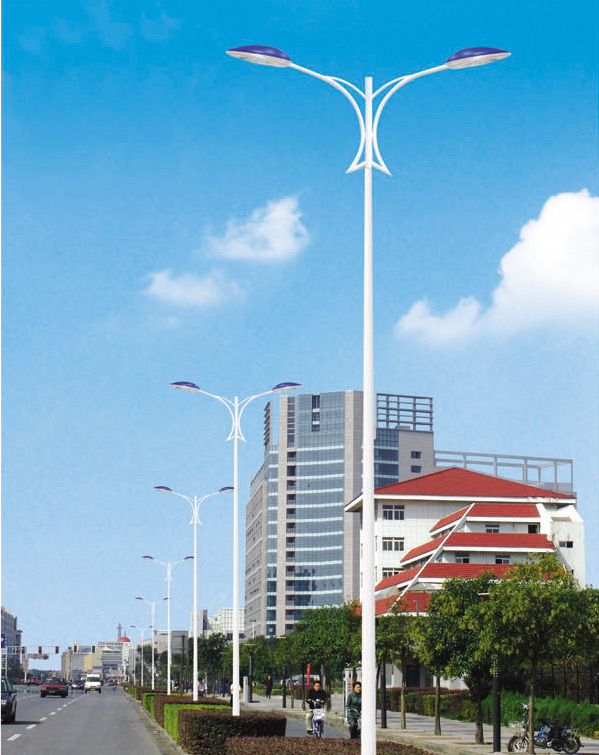 <b>5-12米道路燈</b>