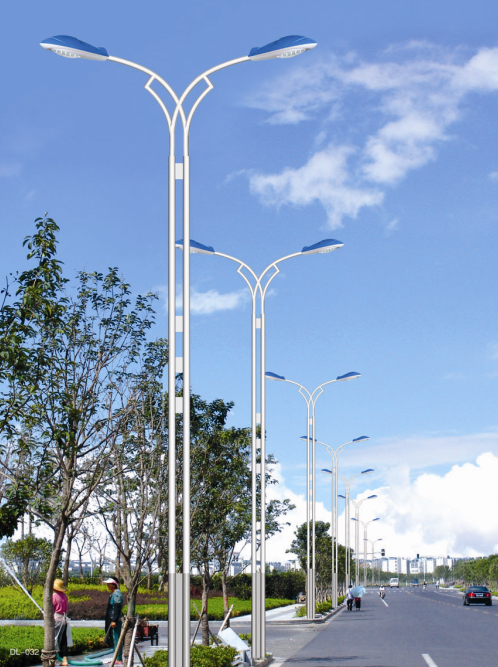 <b>5-12米道路燈</b>
