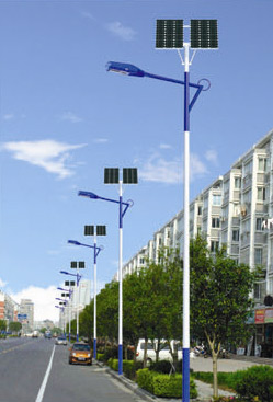 <b>5-12米太陽能路燈</b>